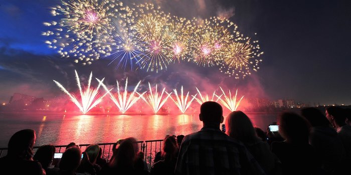 What impresses with fireworks at the Russian Field festival - Longpost, news, Text, Moscow, Interesting, Russian Field Festival