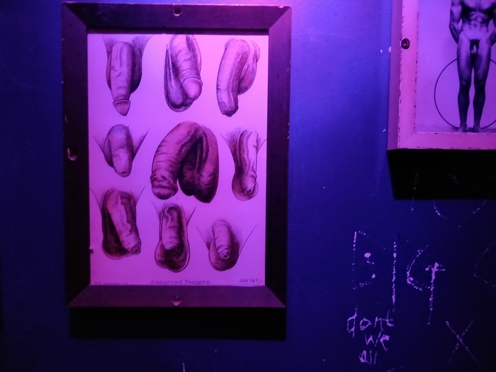 Viva la France, or a little about art - NSFW, My, French people, Toilet, Bar, London, Painting