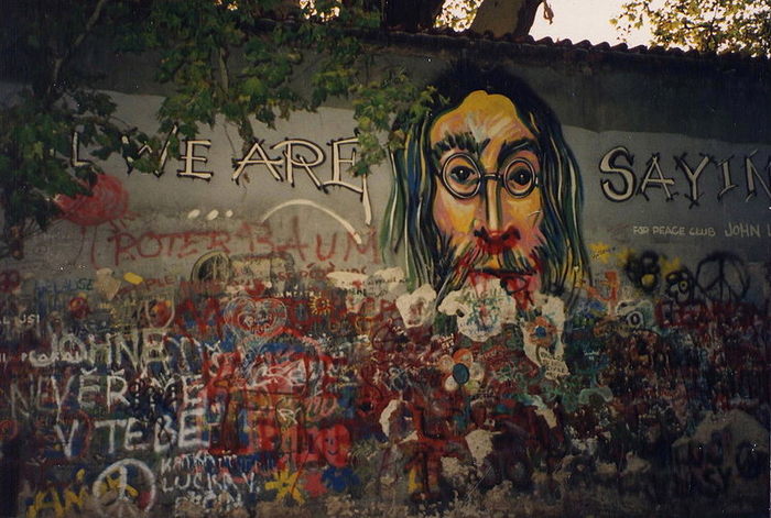 Lennon Wall - Tourism, Europe, Prague, sights, The beatles, John Lennon, Longpost