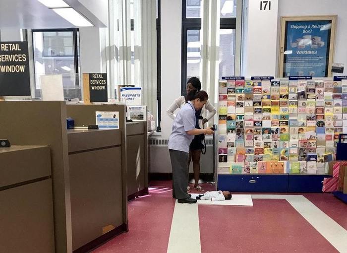 This is how USPS employees photograph children for documents - USA, The photo, Documentation