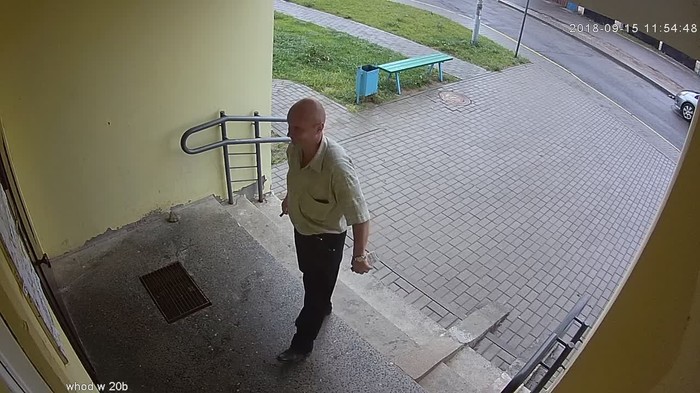 I couldn't stand it - Elevator, Toilet, Pissing boy, Minsk, Republic of Belarus, Video, Ssyklo