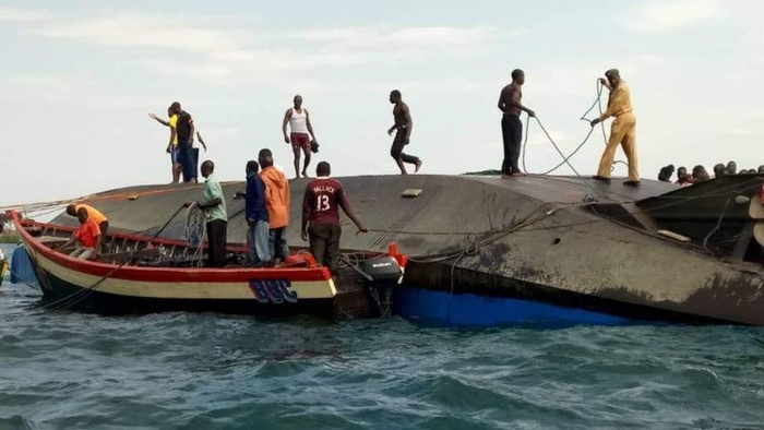 A ferry overturned on a lake in Tanzania. - Tanzania, Catastrophe, news, Longpost, Ferry, Negative