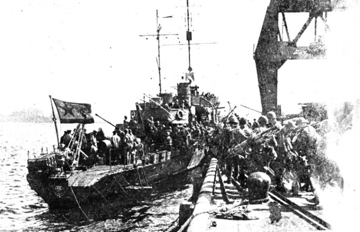 Fight between the Soviet patrol ship Metel and the Japanese armored train - , the USSR, The Second World War, Soviet-Japanese War, Story, Ship, Armoured train, Longpost