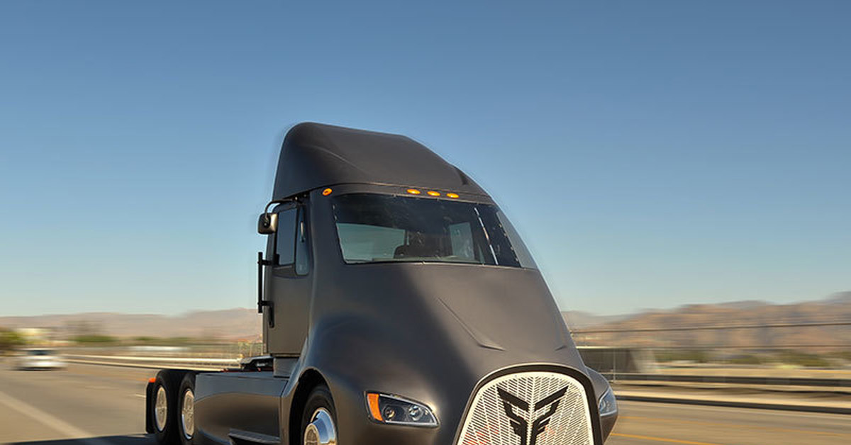беспилотный электрогрузовик tesla semi truck. тягач tesla semi. тесло трак. грузовик semi tesla. грузовик tesla semi-truck.