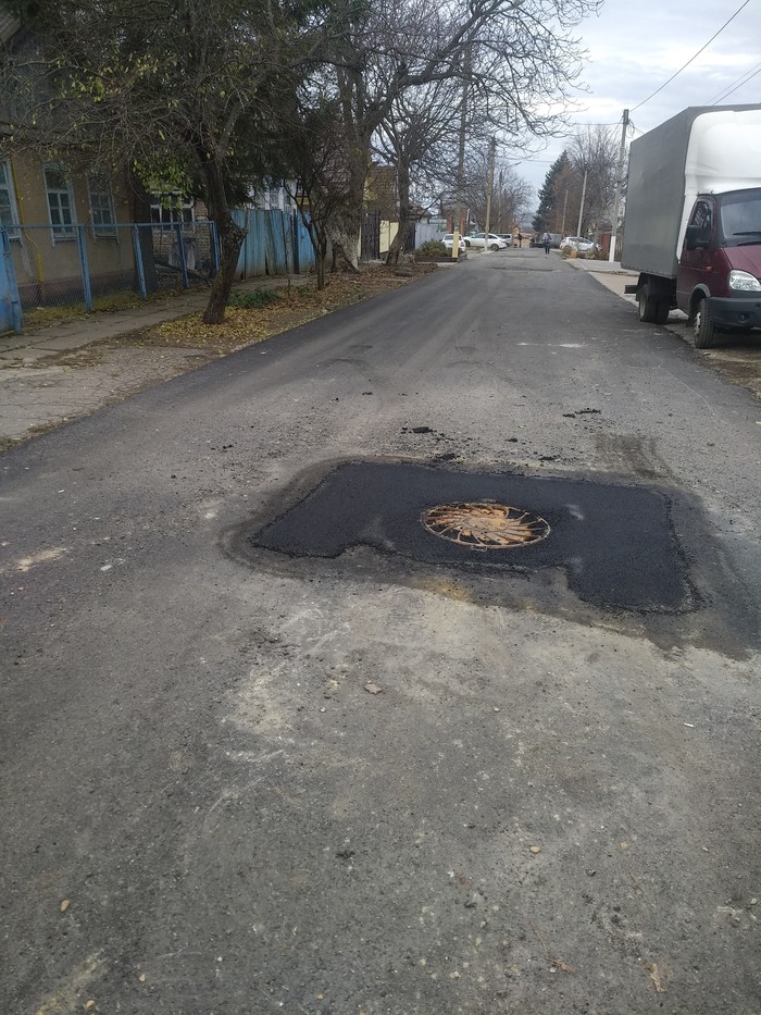 They laid asphalt, gouged and patched it up! - My, Russian roads, Zheleznovodsk, Road repair, Rukozhop, Longpost