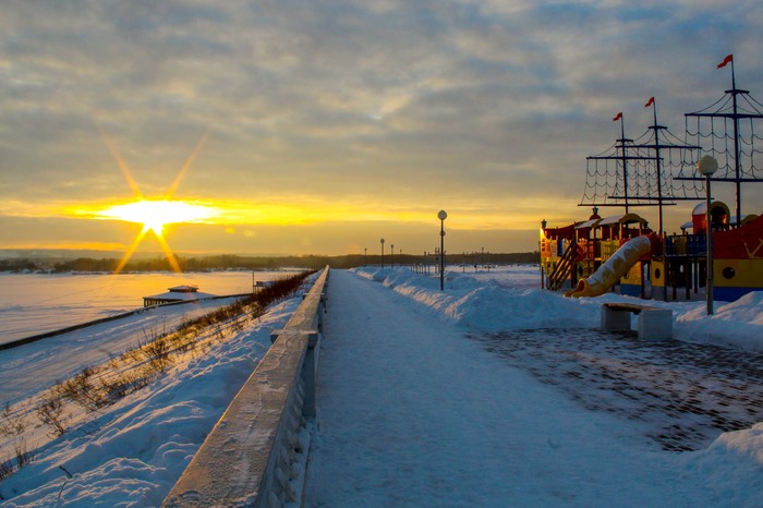 Sunset on the waterfront - My, Dzerzhinsk, Sunset, The photo, Canon 1300d, 18-55 kit, Longpost