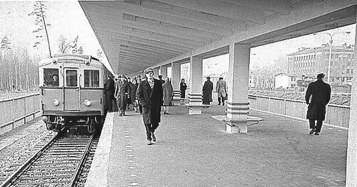 Метро измайловская. Станция метро Измайловский парк. Октябрь 1961. (Измайловская). Метро Измайловский парк 1961. Станция метро Измайловский парк. Станция метро Измайловский парк СССР.