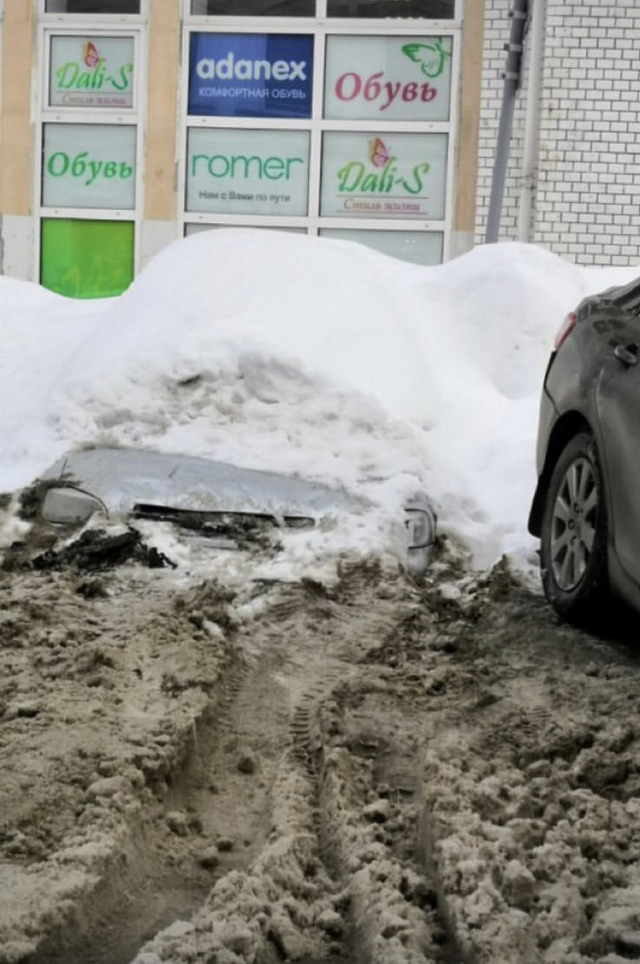 Snowball - Snow, Winter, Motorists