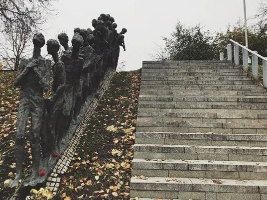 The place saturated with fear and suffering is a memorial to the Jews who died in the Minsk ghetto in the Second World War. - My, The Second World War, Jews, Minsk