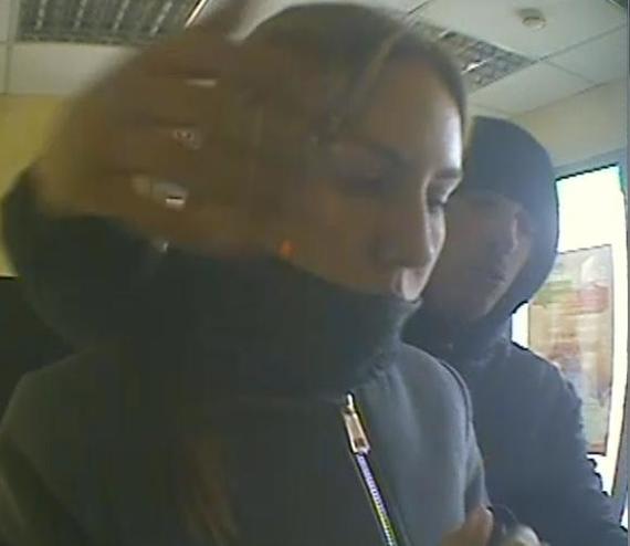 Robbery in broad daylight or new adventures of criminals without nationality - Robbery, Sberbank, Criminals, Bastards, Video, Longpost, Negative, Tomsk