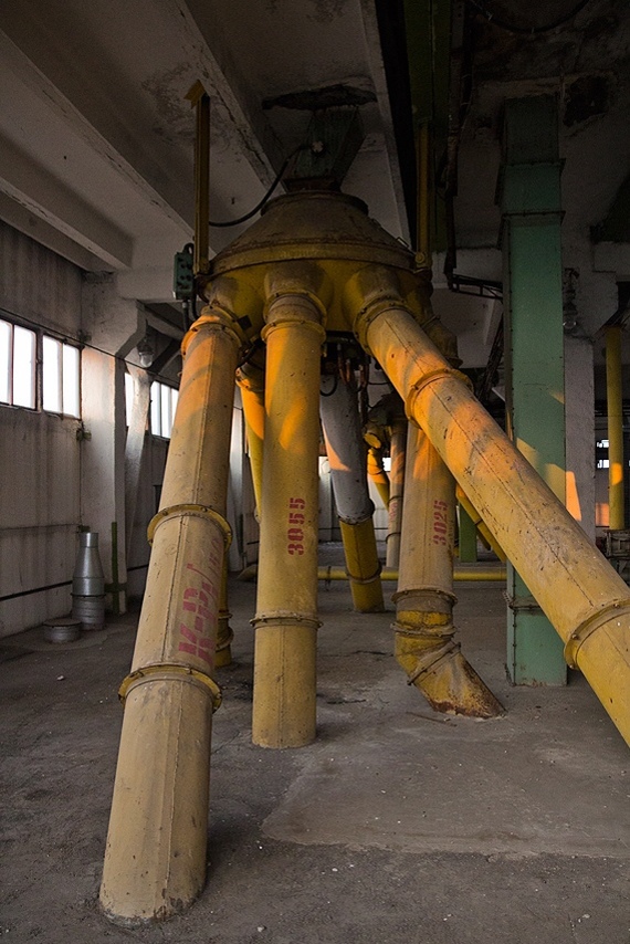 Very beautiful abandoned flour mill opposite Moscow City - Abandoned factory, Requiem for the plant, Back to USSR, , Moscow City, Moscow, Longpost