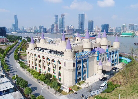 Jiangsu, maternity and childhood protection corps in the form of a castle. - Architecture, Longpost, Building, China