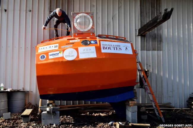 72-year-old Frenchman swam across the Atlantic Ocean in a barrel - Travels, Ocean, Longpost