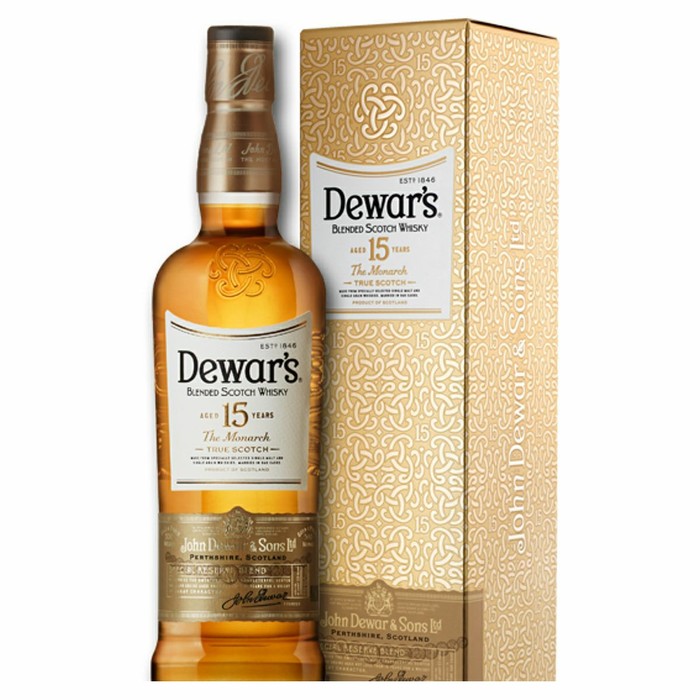 John dewar sons. Виски Дюарс Монарх 15лет. Виски John Dewar sons. Dewars 15 years виски. Scotch Whisky Dewars 8.