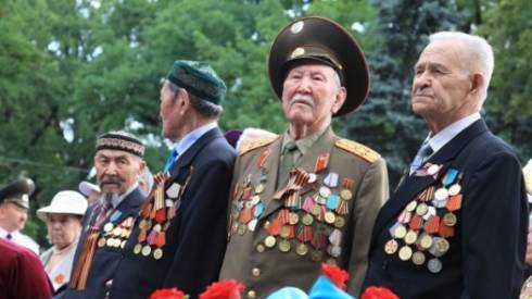 How much did veterans receive on Victory Day - Victory Day, Veterans, Manual, State, Holidays, Money, Kazakhstan, May 9 - Victory Day