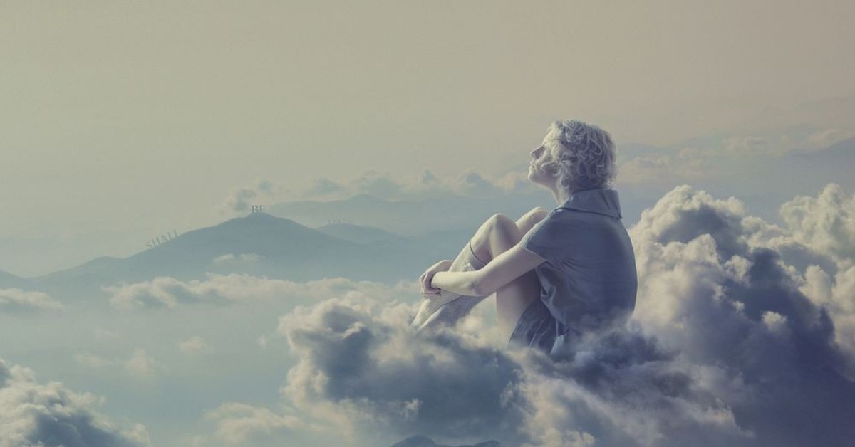 Мечта способна. Девушка в облаках. Человек на облаке. Летать в облаках. Человек витает в облаках.