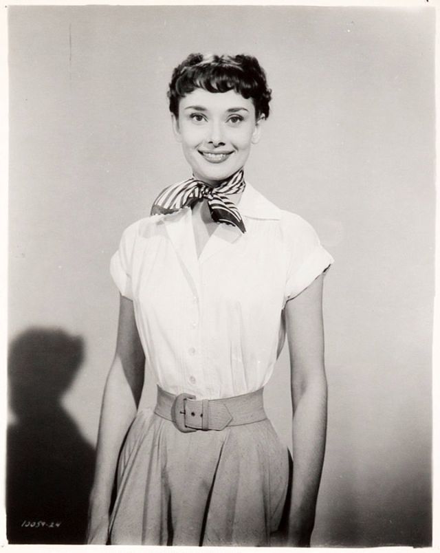 Audrey Hepburn on the set of Roman Holiday. - Audrey Hepburn, Roman holiday, Movies, Longpost