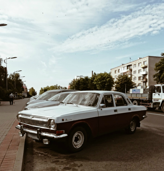 under retro - My, Mobile photography, Auto, Volga, Retro, Honor 9 lite