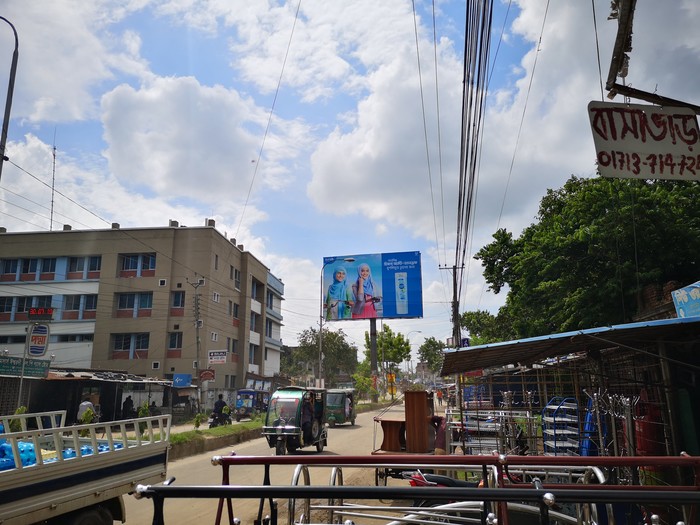 Shampoo advertisement. - Bangladesh, Advertising, Billboard