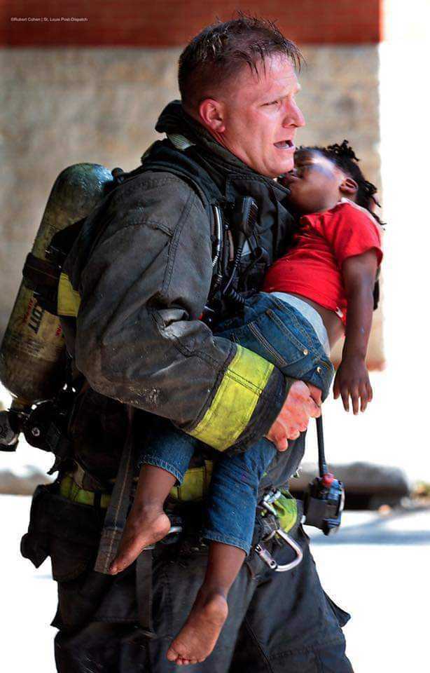 Real heroes! - Fire, Firefighters, The rescue, Children, USA, In the end, everyone is alive, Longpost