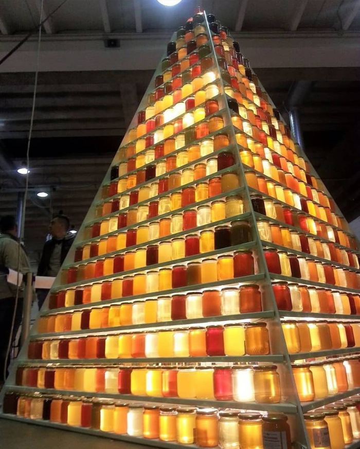 Illuminated pyramid at the London Fair, showing all the different shades of honey - Honey, Fair, London, Tint, Gamma, Color, Pyramid