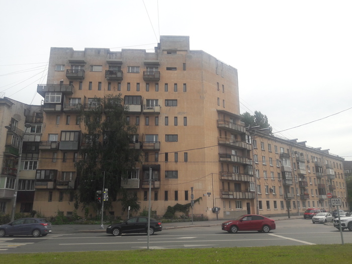 Strange house of St. Petersburg - My, House, Architecture, Soviet architecture, Oddities, Longpost