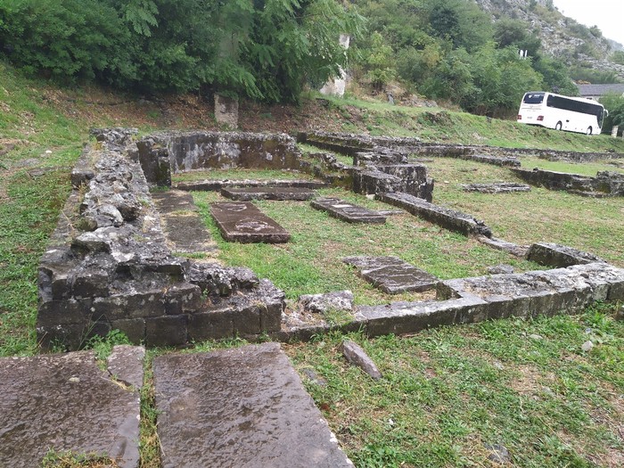 Которское кладбище Кладбище, Черногория, Котор, Средневековье, Клим Жуков, Длиннопост