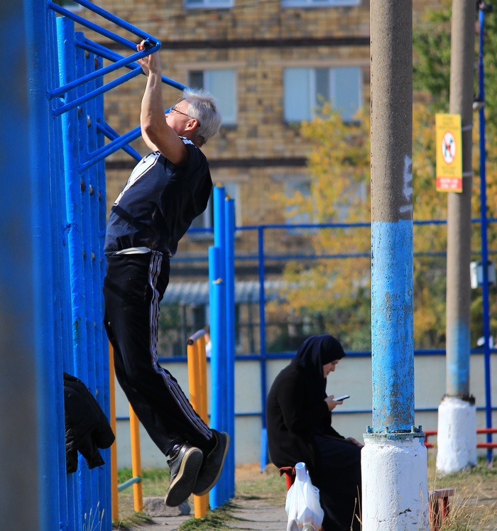 Not too late! - My, Grandfather, Horizontal bar, Time, Time flies, Will, The photo, Straight, Beginning photographer