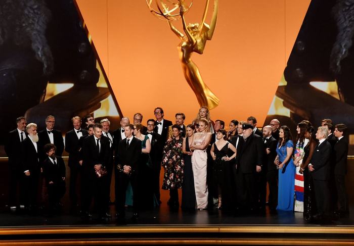 The results of the Emmy-2019 for the Game of Thrones and some photos from the ceremony - Game of Thrones, Emmy, Rewarding, Peter Dinklage, Kit Harington, Sophie Turner, Emilia Clarke, Gwendoline Christie, Longpost, Emmy Awards