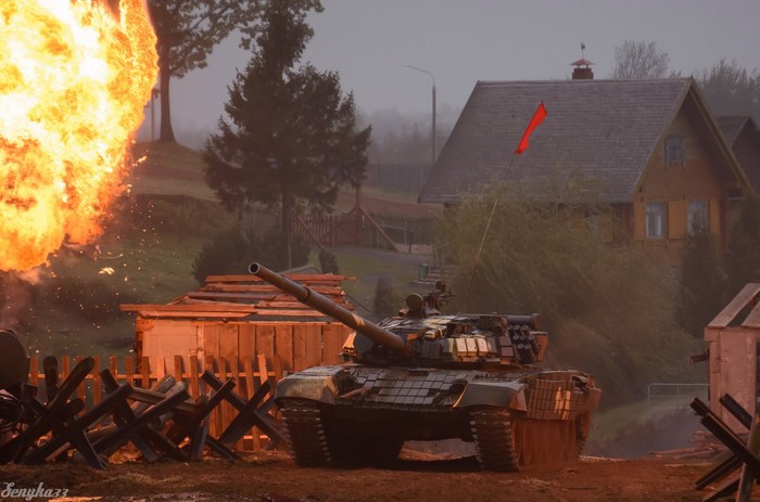 T-72B/ Tankman's Day/ Stalin's line - My, Tanks, t-72, Tankman's Day, Minsk, Republic of Belarus, Stalin, Nikon, The photo, Longpost
