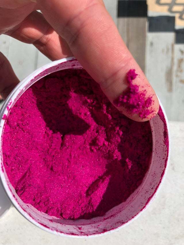 Pitahaya powder is one of the most vibrant natural examples of fuchsia. - Cactus, Powder, Fuchsia, The photo, Reddit