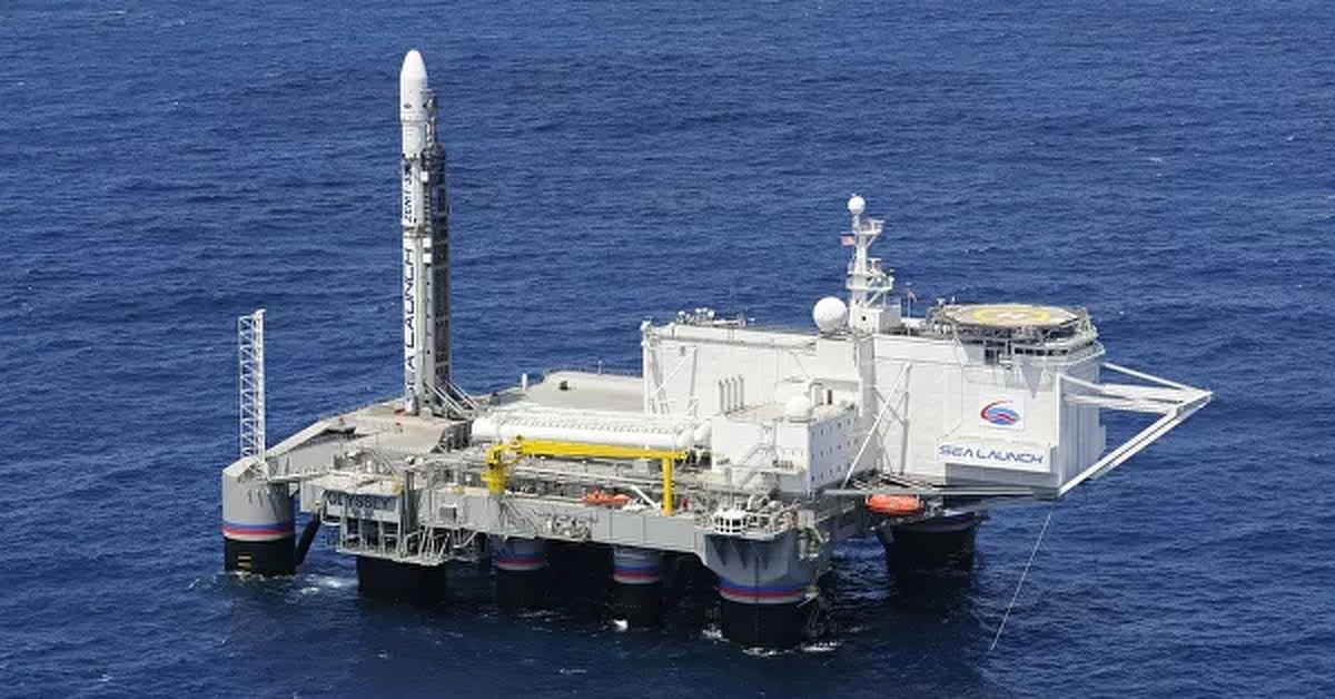 Стартовая платформа. Стартовая платформа «odyssey» космодрома «морской старт». Морской старт плавучий космодром. Морской старт плавучий космодром славянка. Стартовая платформа «odyssey» космодрома «морской старт».