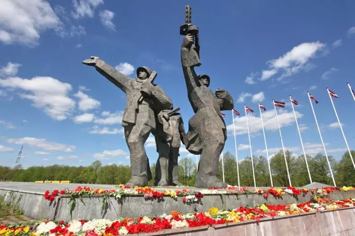 Autumn of Europe: Anniversary of the Capture of Riga - My, Riga, Liberation, Taking, 1944, The Second World War, The Great Patriotic War, Longpost