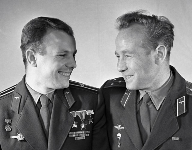 Yuri Alekseevich Gagarin and Alexei Arkhipovich Leonov. - Yuri Gagarin, Alexey Leonov, The photo, Space