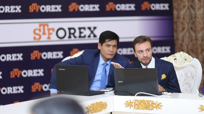 STForex кинула своих клиентов на 1 миллиард рублей