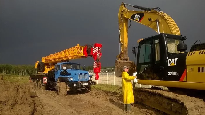 Truck crane operator (truck crane operator).Choice of profession - My, Crane operator, Tap, Work, Technics, Building, Longpost