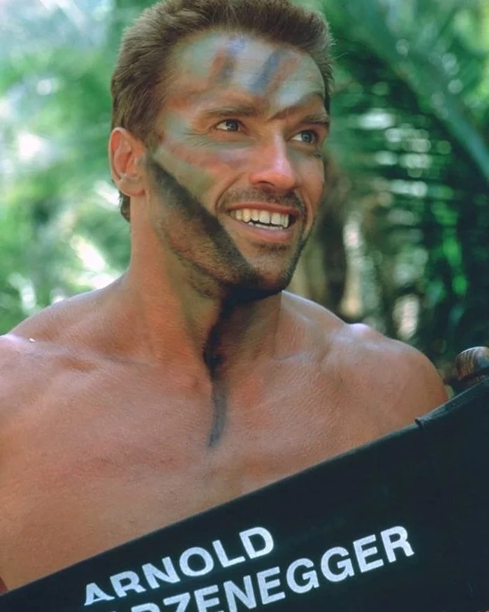 Arnold Schwarzenegger in a photo shoot for the film Predator (1987). - Arnold Schwarzenegger, Predator, 80-е, Actors and actresses, Photos from filming, Celebrities, Longpost, Predator (film)