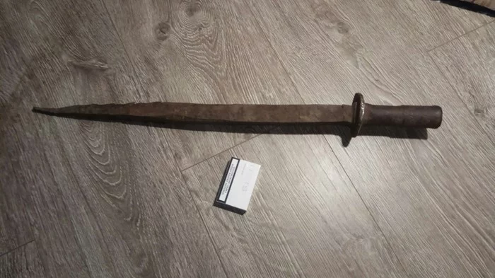 Found the sword of the Witch King while digging a chicken coop... Or what is it? - My, Sword, Archeology, Find, Help me find, Siberia, Lord of the Rings, Black Overlord, Longpost