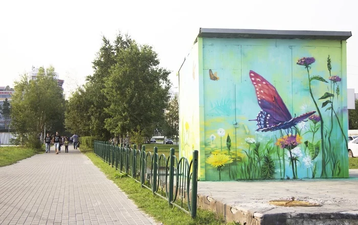 The artist paints transformer booths - Artist, Street art, Graffiti, Longpost, Surgut