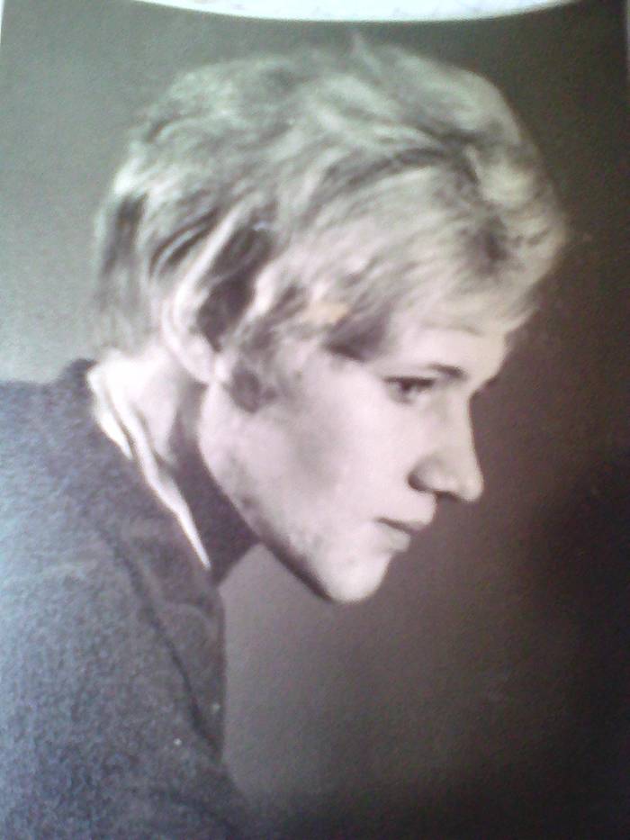 Много лет без тебя...