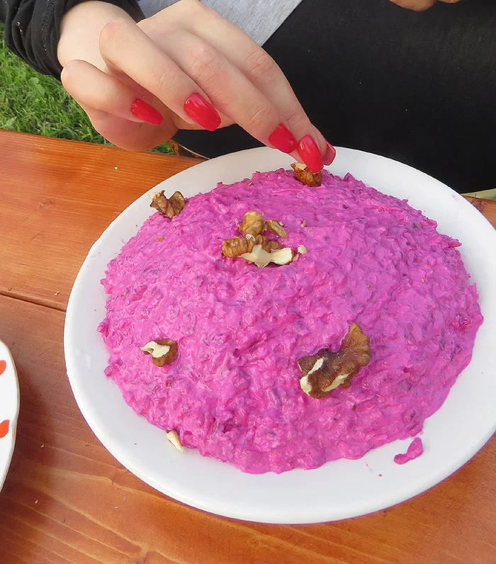 Return of Van Helsing. Making Van Helsing Salad - My, Van Helsing, Longpost, Cooking, Salad, Garlic, Beet, Recipe