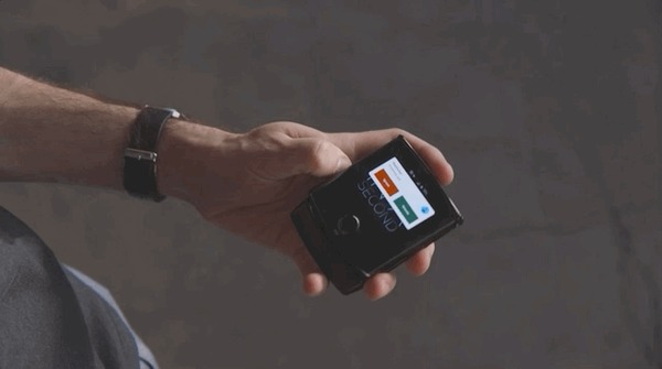 Хьюстон, у нас проблемы Смартфон, Мобильные телефоны, Юмор, Моторола, Раскладушка, Гифка