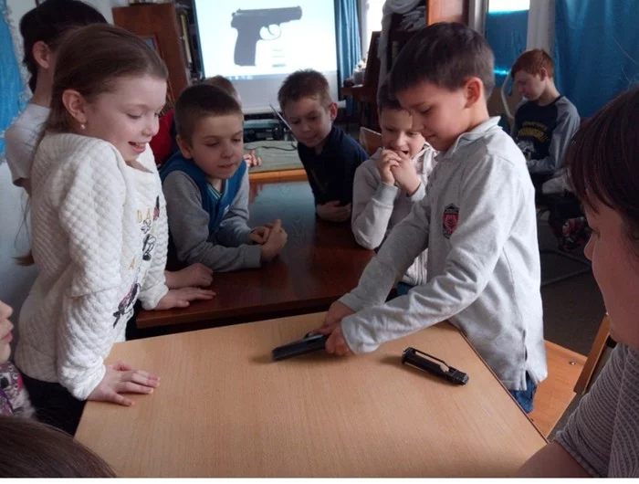 In the Krasnoyarsk church, children were given a Makarov pistol - Children, ROC, Longpost, Weapon, Krasnoyarsk, Marasmus