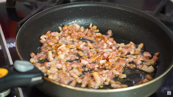 Солянка мясная сборная. Солянка с мясом, Кулинария, Длиннопост, Зажарка, Видео, Рецепт, Видео рецепт, Еда, Наготовке