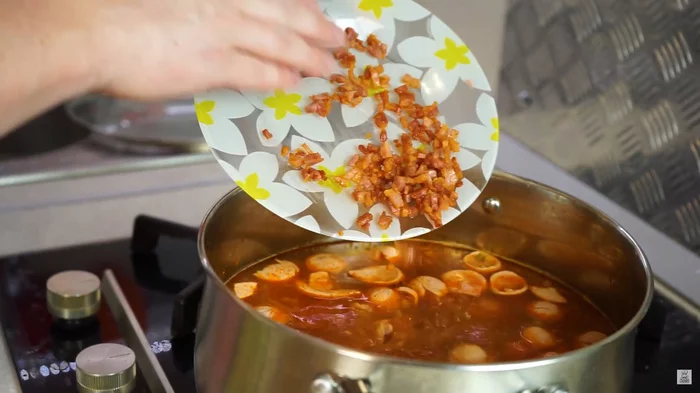 Солянка мясная сборная. Солянка с мясом, Кулинария, Длиннопост, Зажарка, Видео, Рецепт, Видео рецепт, Еда, Наготовке