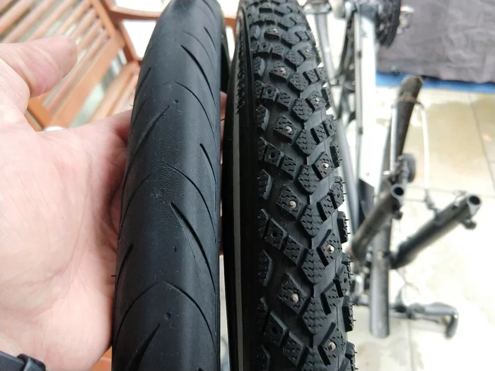 Winter is coming... but we are on spikes ;-P - My, Winter, Close, A bike, Studded rubber, Rubber, Longpost