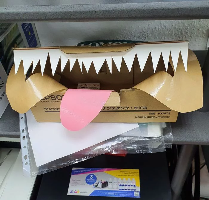 Office mimic guarding staples - My, Dark souls, Office