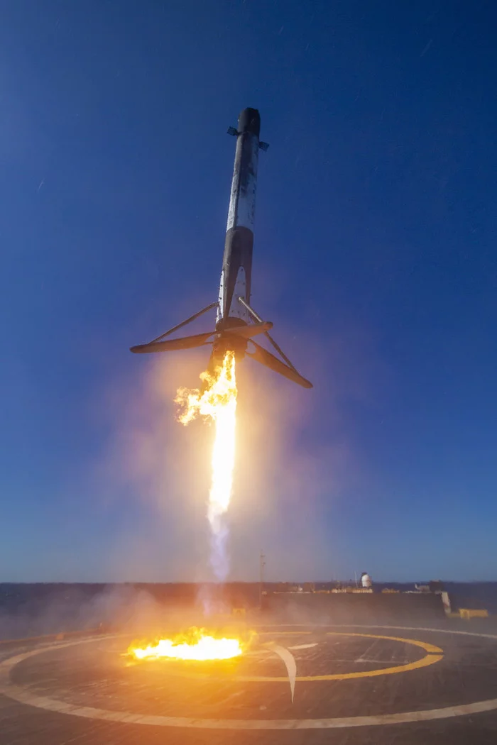 CRS-19 05.12.2019 Запуск и посадка - SpaceX, Falcon 9, Дракон, Илон Маск, Длиннопост