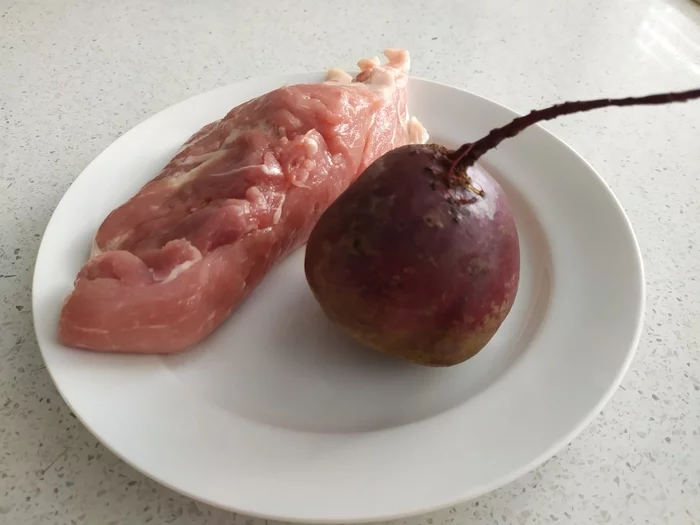 Beetroot ham. No “harmful” additives at all. Experiment - My, Sausage, Meat, Experiment, Chemistry, Video, Longpost
