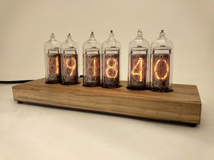 Корпус для часов Nixie clock на ЧПУ станке - Моё, Подарки, Часы, Nixie clock, Стиль, Древесина, Лампа, Длиннопост